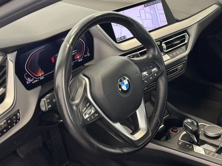 BMW Serie 1 118D foto 20