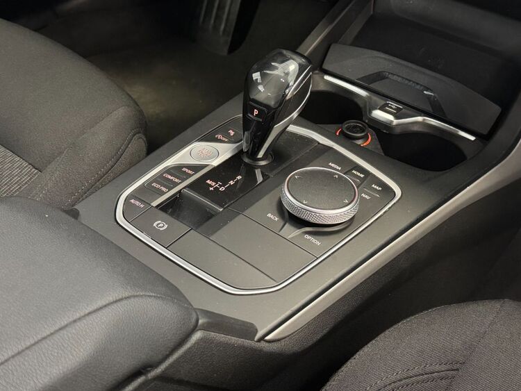 BMW Serie 1 118D foto 39