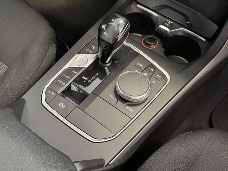 BMW Serie 1 118D foto 40