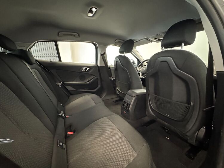 BMW Serie 1 118D foto 42