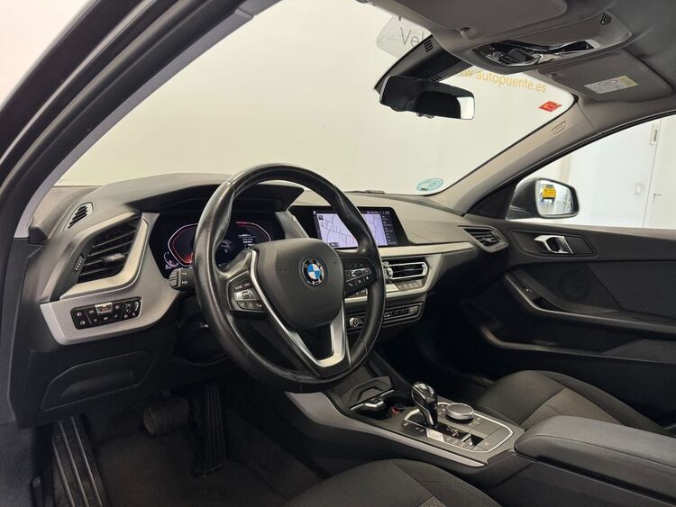 BMW Serie 1 118D foto 8