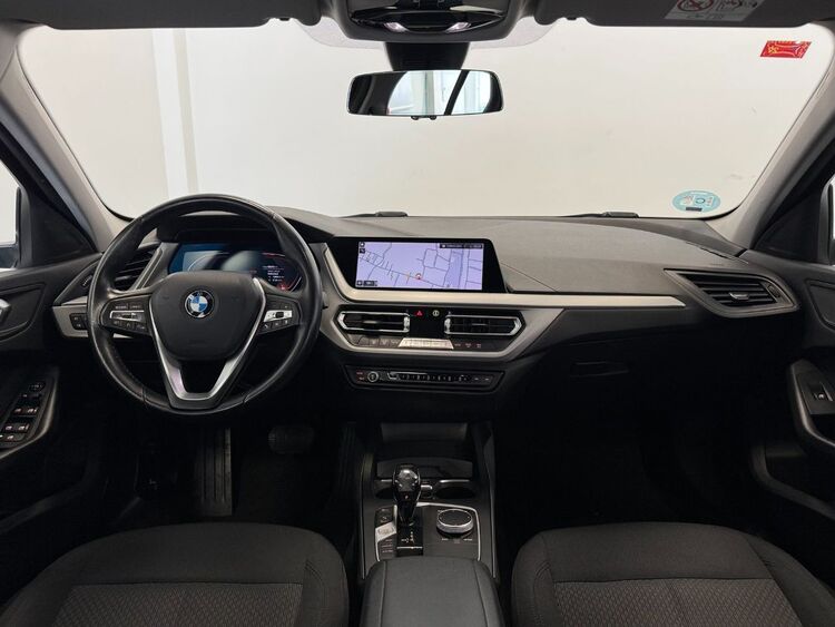 BMW Serie 1 118D foto 10