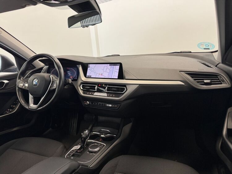 BMW Serie 1 118D foto 11