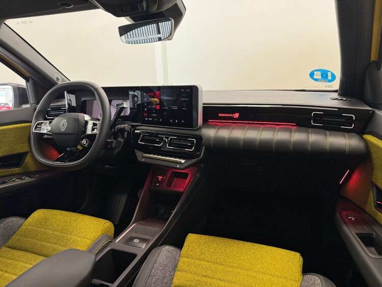 Renault 5 E-Tech ICONIC CINQ foto 11