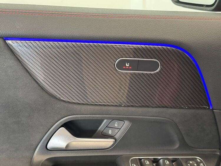 Mercedes GLA AMG foto 18