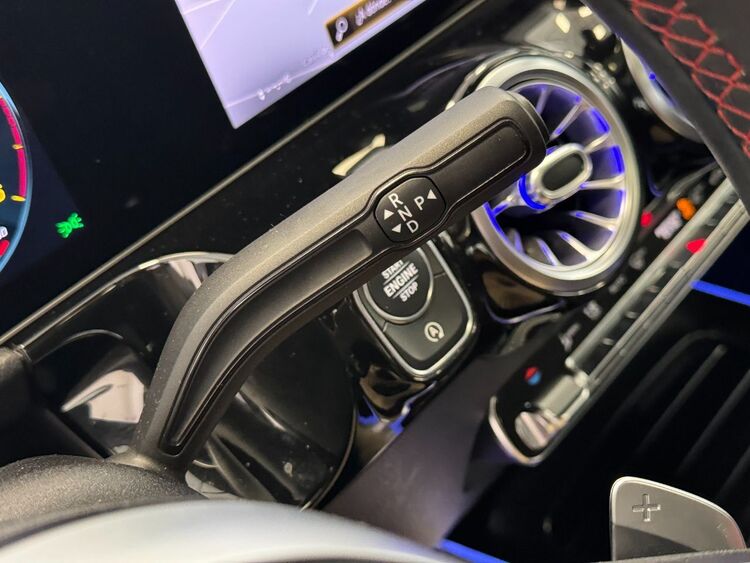 Mercedes GLA AMG foto 24