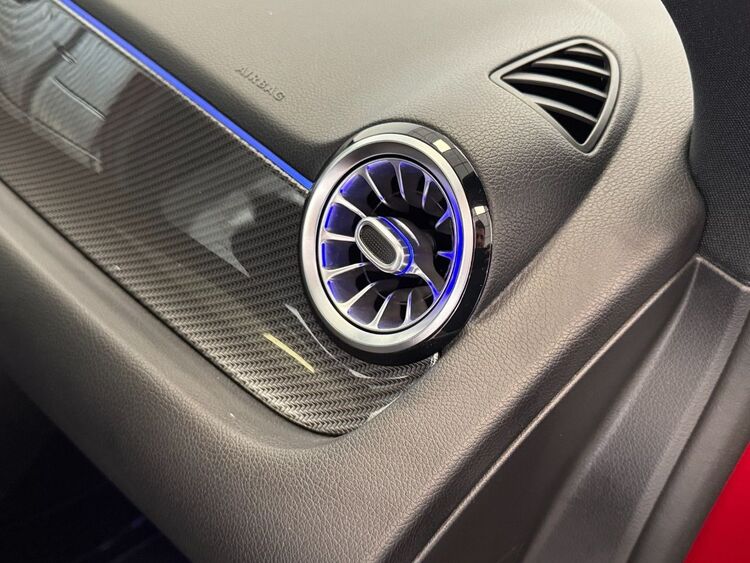 Mercedes GLA AMG foto 33