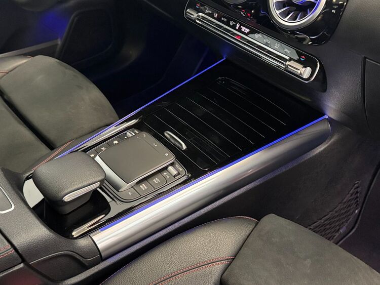 Mercedes GLA AMG foto 40