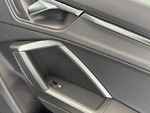 Audi Q3 SLINE BLACK LINE miniatura 32