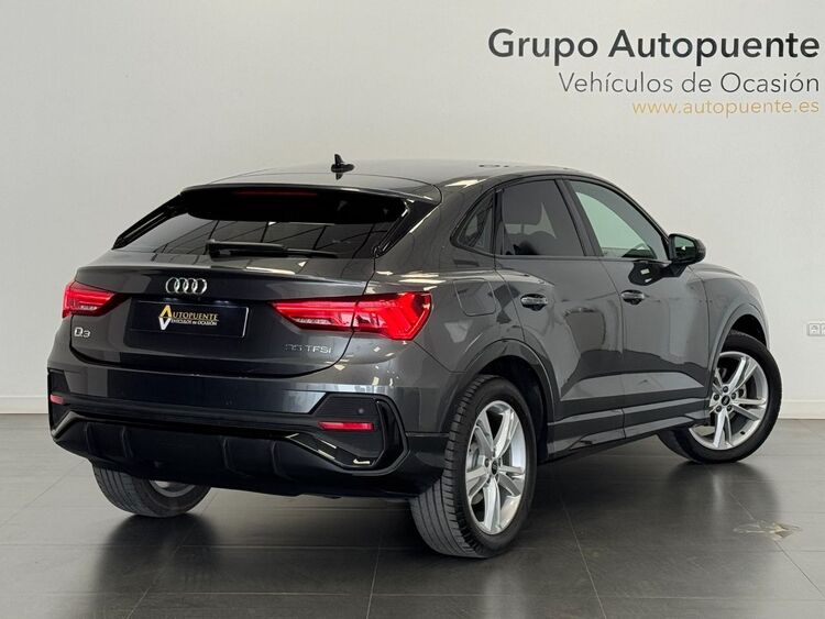 Audi Q3 SLINE BLACK LINE foto 4