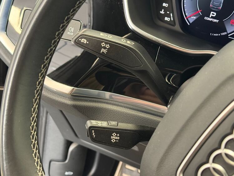 Audi Q3 SLINE BLACK LINE foto 22