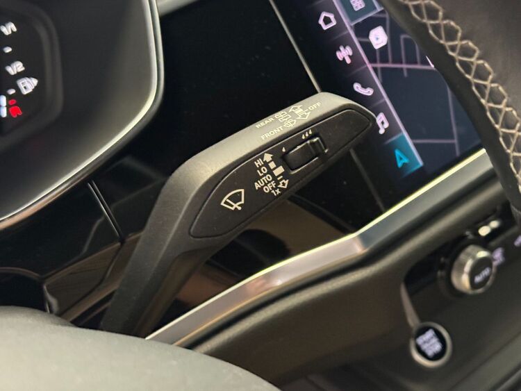 Audi Q3 SLINE BLACK LINE foto 23