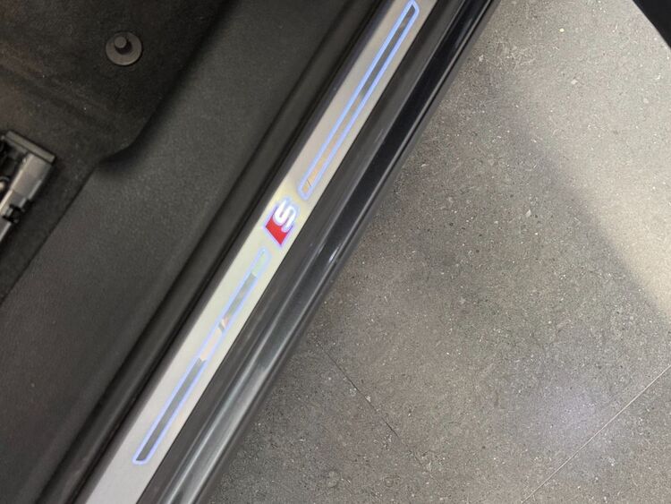 Audi Q3 SLINE BLACK LINE foto 34