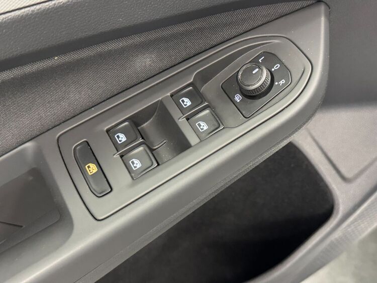 Volkswagen Golf LIFE foto 17