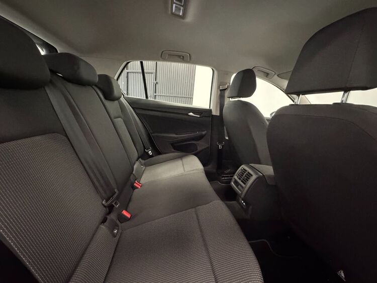 Volkswagen Golf LIFE foto 40