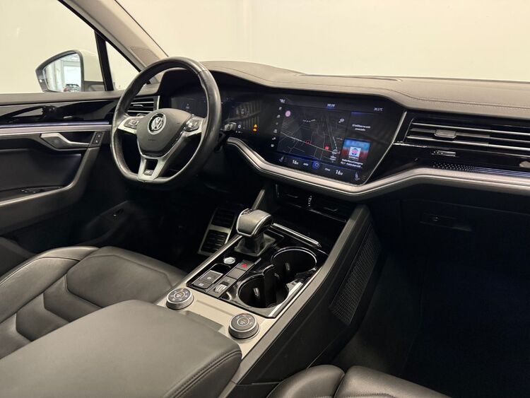 Volkswagen Touareg R LINE foto 12