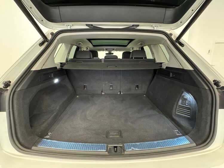 Volkswagen Touareg R LINE foto 38