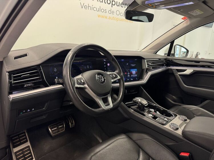 Volkswagen Touareg R LINE foto 8