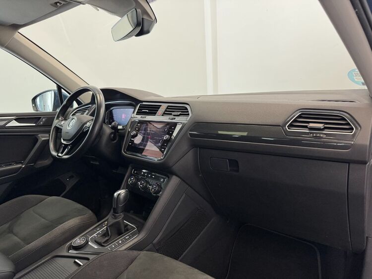 Volkswagen Tiguan SPORT foto 13