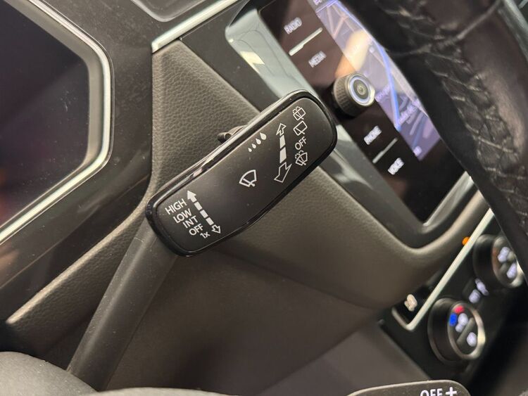 Volkswagen Tiguan SPORT foto 22