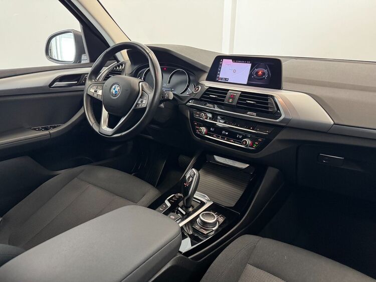 BMW X3 XDRIVE 20D foto 12