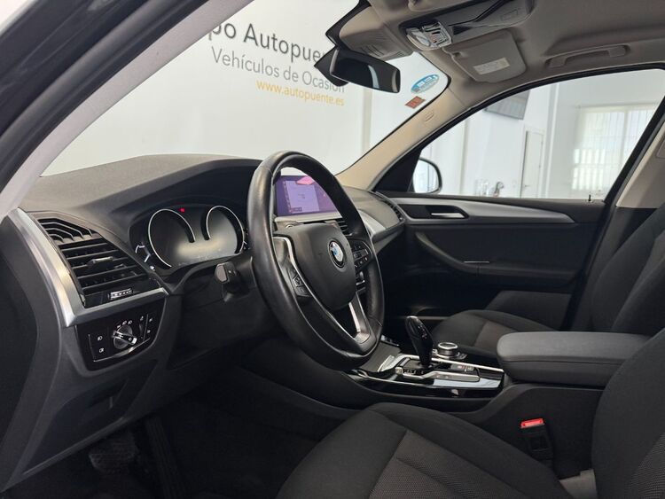 BMW X3 XDRIVE 20D foto 16