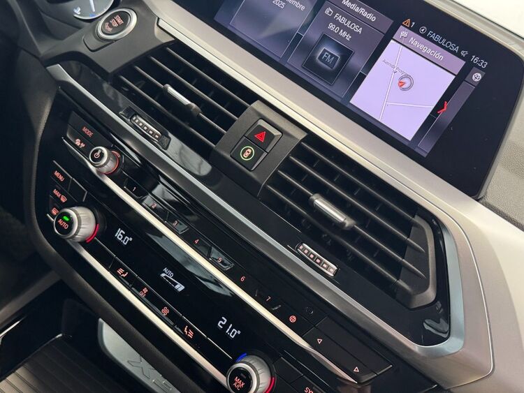 BMW X3 XDRIVE 20D foto 37