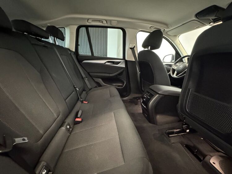 BMW X3 XDRIVE 20D foto 44