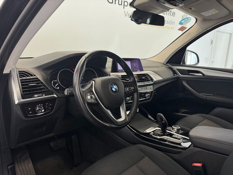 BMW X3 XDRIVE 20D foto 8