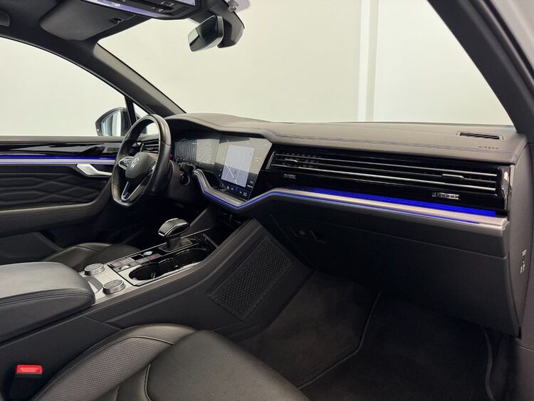 Volkswagen Touareg R foto 13