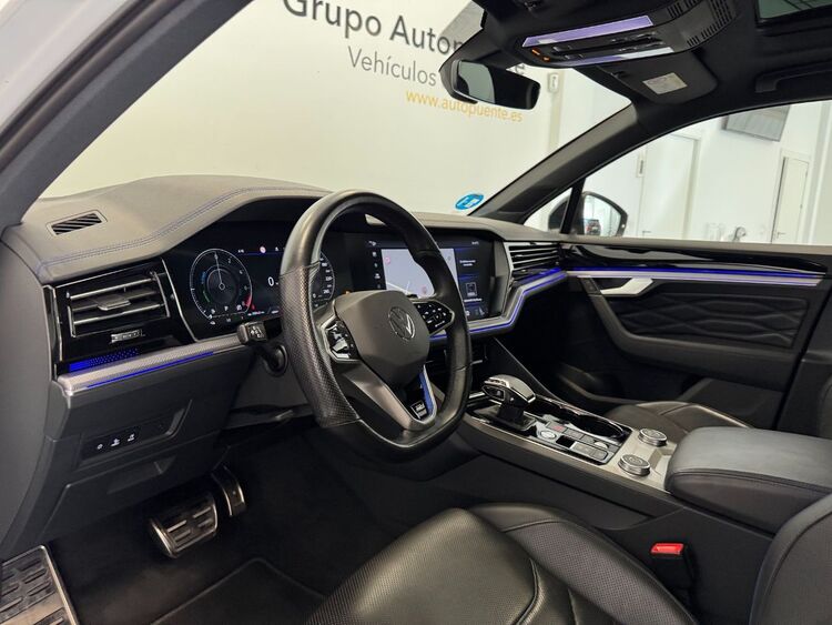 Volkswagen Touareg R foto 14