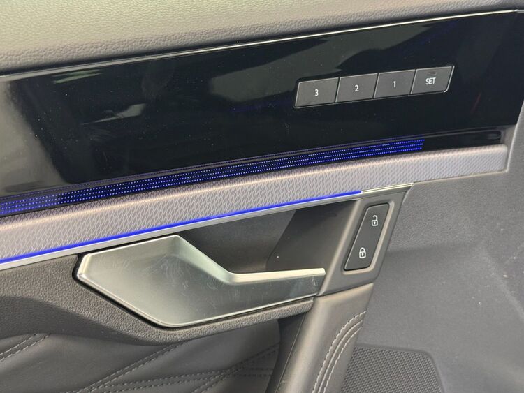 Volkswagen Touareg R foto 17