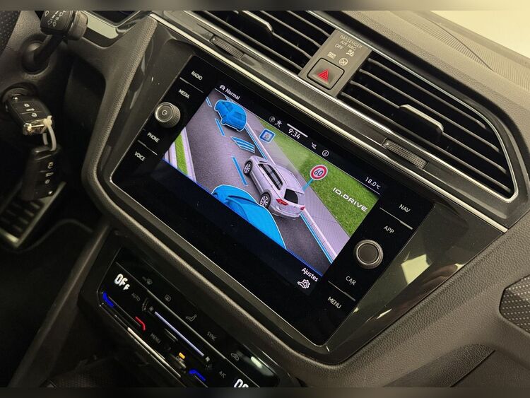 Volkswagen Tiguan R LINE foto 27