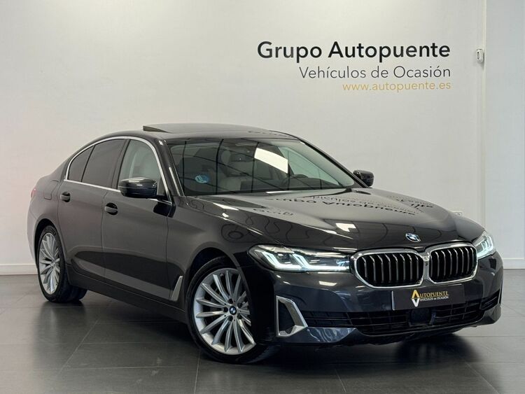 BMW Serie 5 LUXURY LINE foto 2