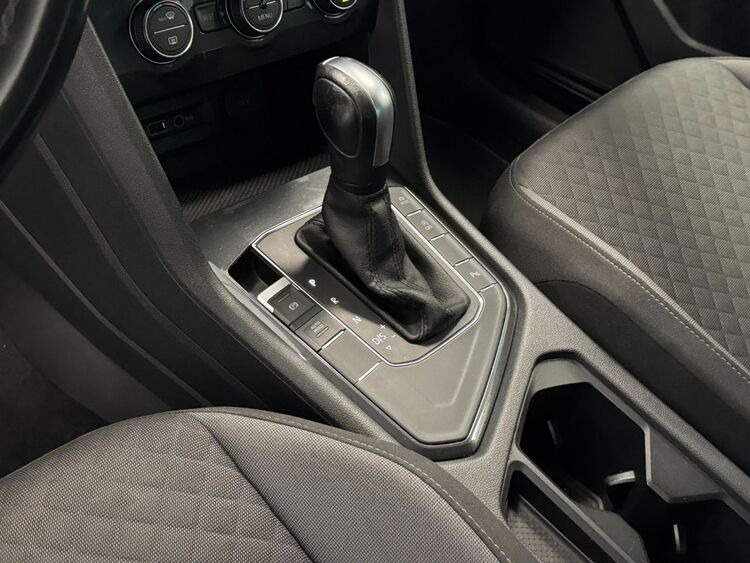 Volkswagen Tiguan ADVANCE foto 25