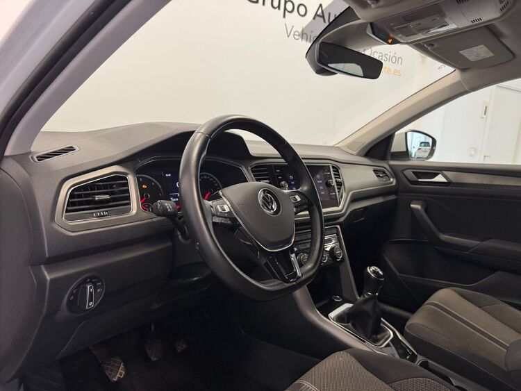 Volkswagen T-Roc ADVANCE foto 12