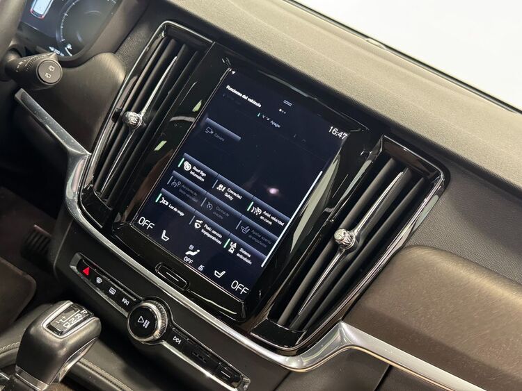 Volvo V90 CROSS COUNTRY foto 31