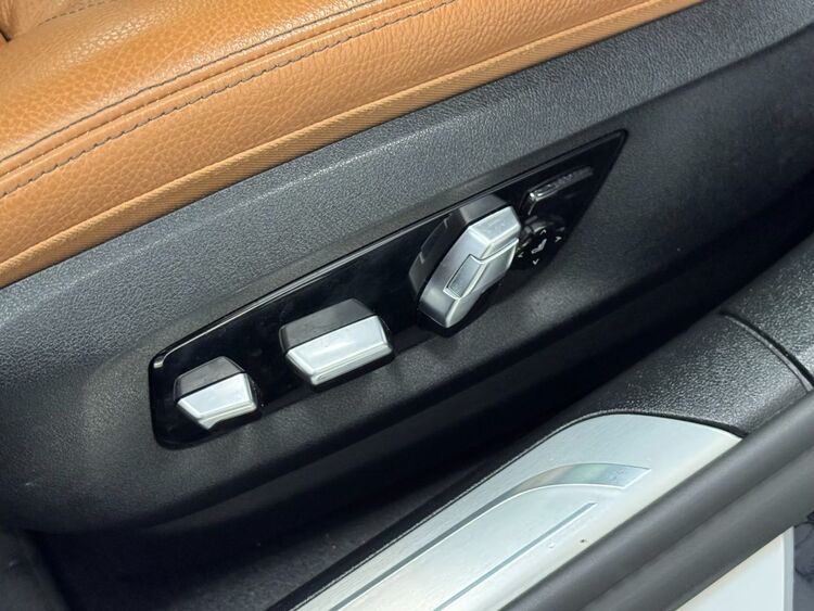 BMW Serie 7 XDRIVE 30D M foto 21