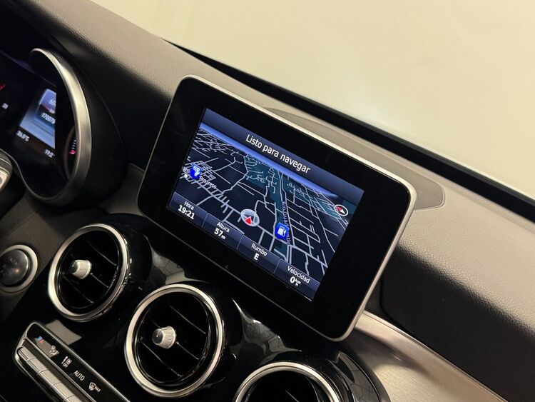 Mercedes Clase C AMG 220 foto 33