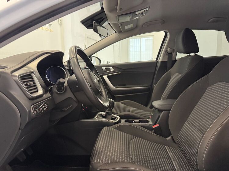 Kia XCeed DRIVE foto 15