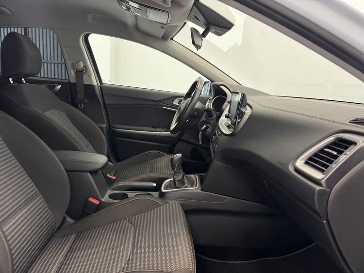 Kia XCeed DRIVE foto 30