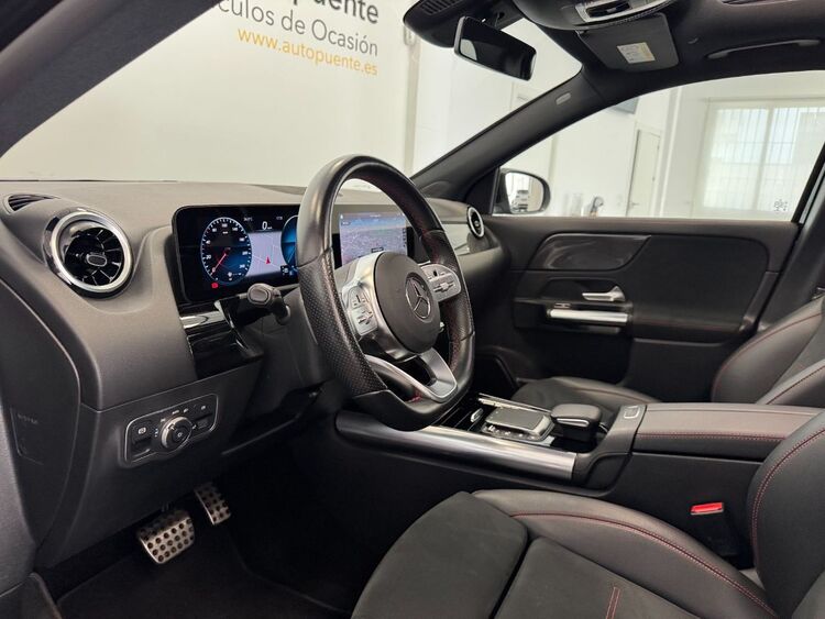 Mercedes GLA AMG foto 15