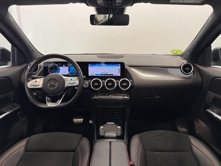 Mercedes GLA AMG foto 30