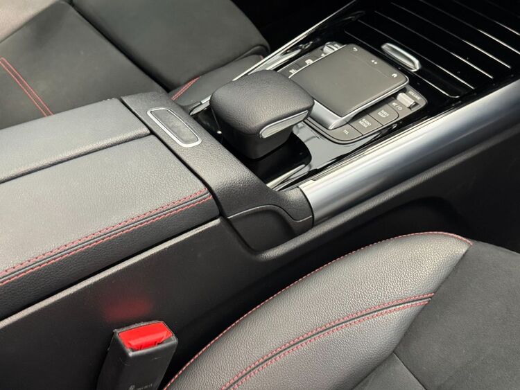 Mercedes GLA AMG foto 46