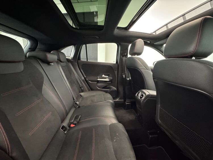 Mercedes GLA AMG foto 49