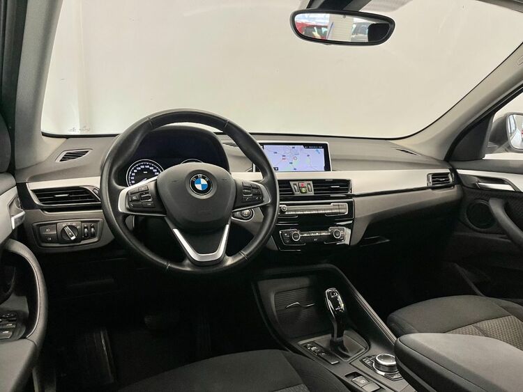 BMW X1 SDRIVE 18D foto 9