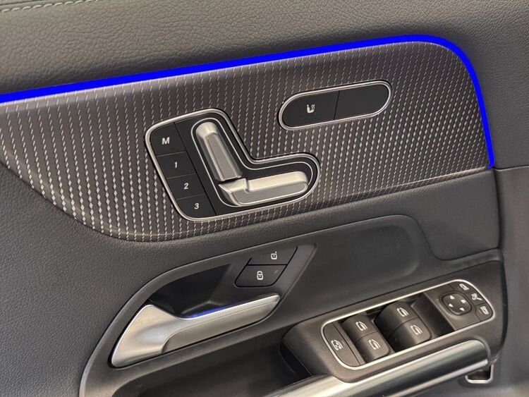 Mercedes GLA 200 foto 17