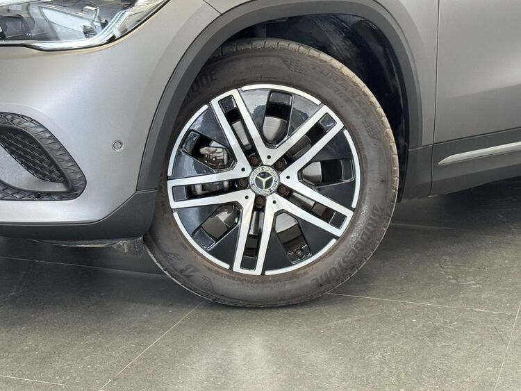 Mercedes GLA 200 foto 49