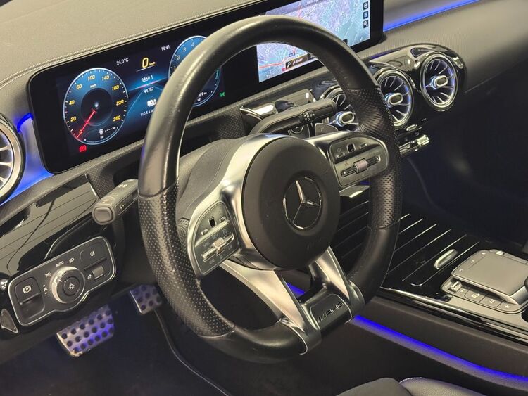 Mercedes CLA 250 E AMG foto 22