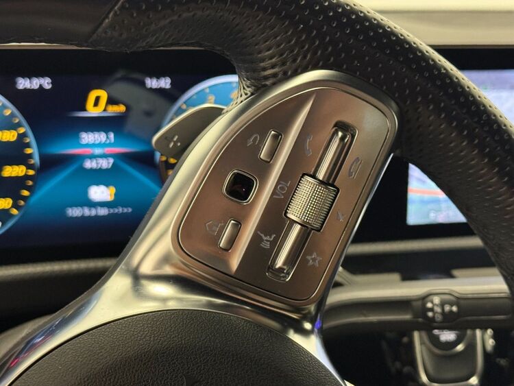 Mercedes CLA 250 E AMG foto 27